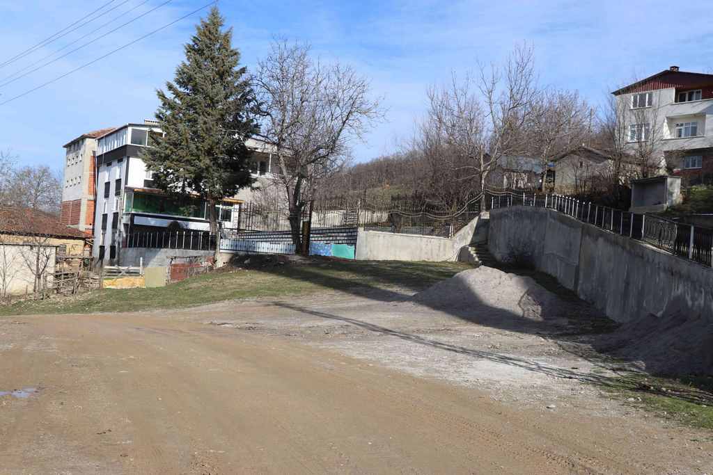Demirci